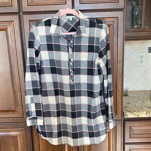 LL BEAN Signature Cotton Top